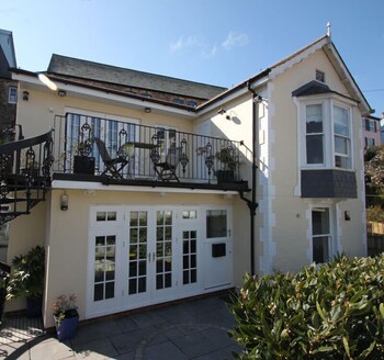 Just B - Apartment 4,Devon>>Dartmouth,0 star