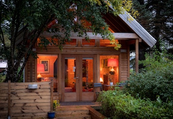 Beautiful Cozy Cottage,Reykjavik>>Hveragerdi,3 star