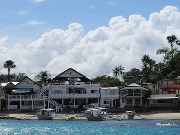 Scandinavian Divers Inc,Mindoro>>Maricaban Island,3 star