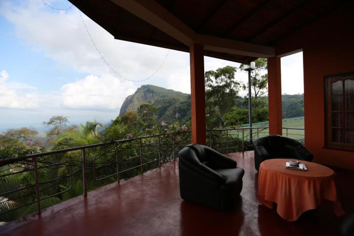 Tea Garden Holiday Inn,Ella>>Ambewella,3 star