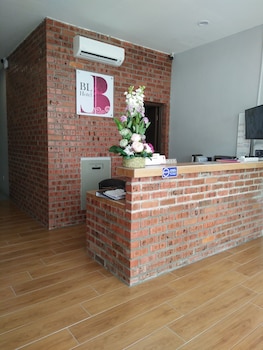 bl hotel
