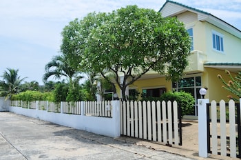 Tropical Hill By Melody Hua-Hin,Hua Hin>>Cha-Am,3.5 star