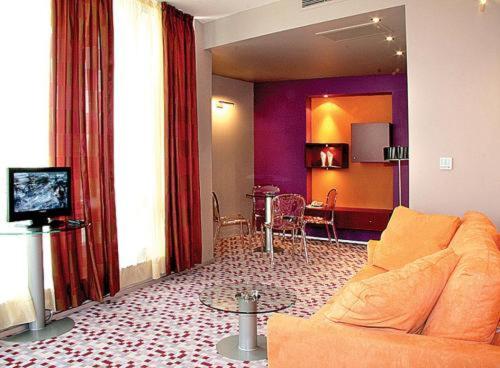 hotel mone