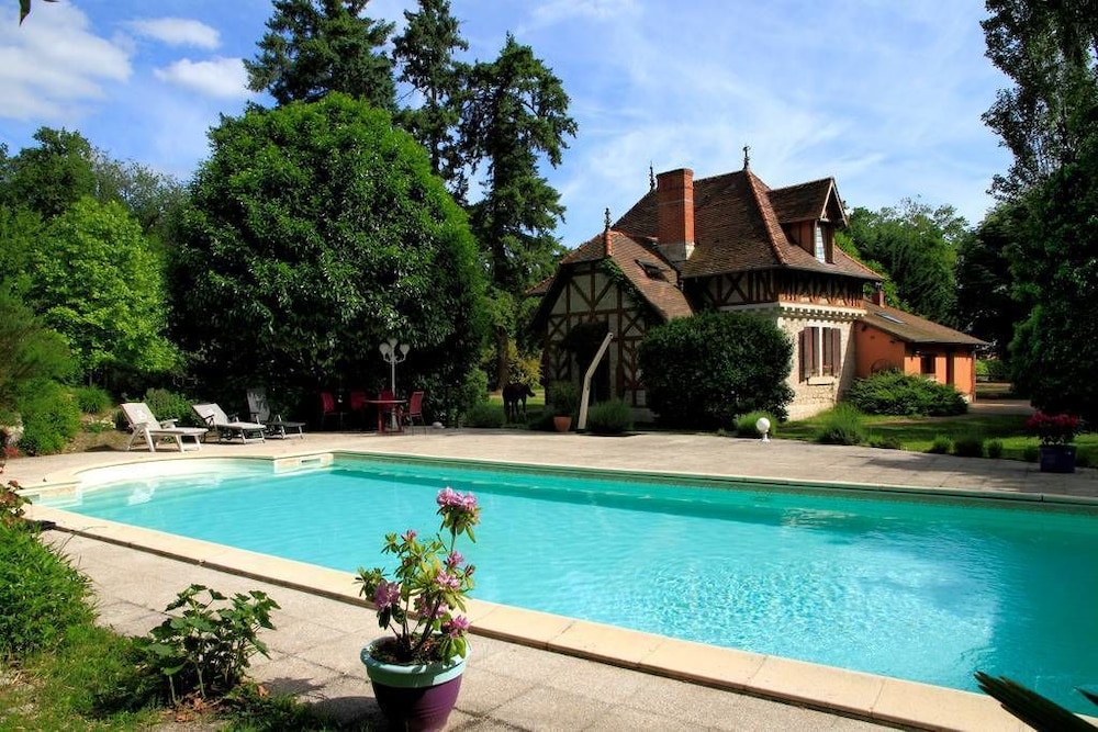 La Faisanderie,Cher>>Bourges,3 star