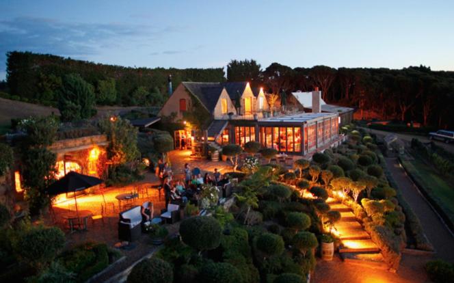 Mudbrick Cottages,Blackpool>>Auckland,3.5 star