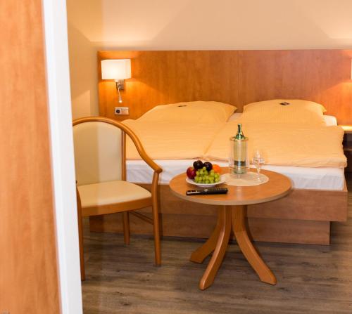 Hotel Restaurant Lutkebohmert,Dusseldorf>>Borken,3 star