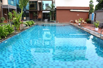 Krishna Park Resort,Gujarat>>Rajkot,3.5 star