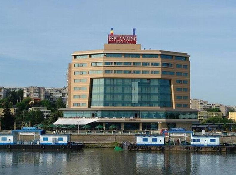 Esplanada Hotel