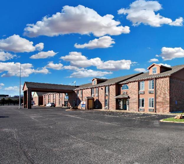 Coratel Inn & Suites By Jasper Newton,Sedgwick County>>Newton,2.5 star