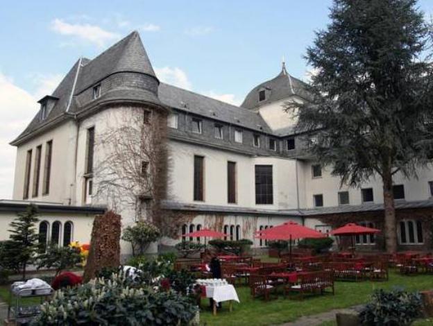 Schlosshotel Domane Walberberg,Cologne>>Bornheim,3 star