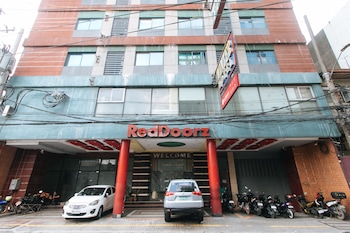 reddoorz near araneta center quezon city
