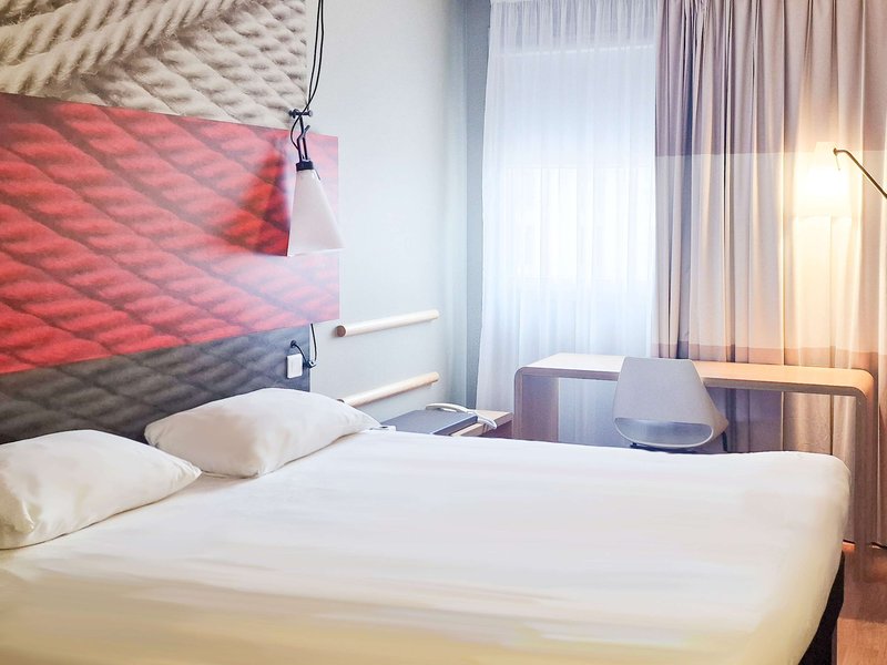 ibis dijon centre clemenceau