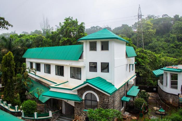 Velvet County Resort & Spa,Kune N.M.>>Khandala,3 star