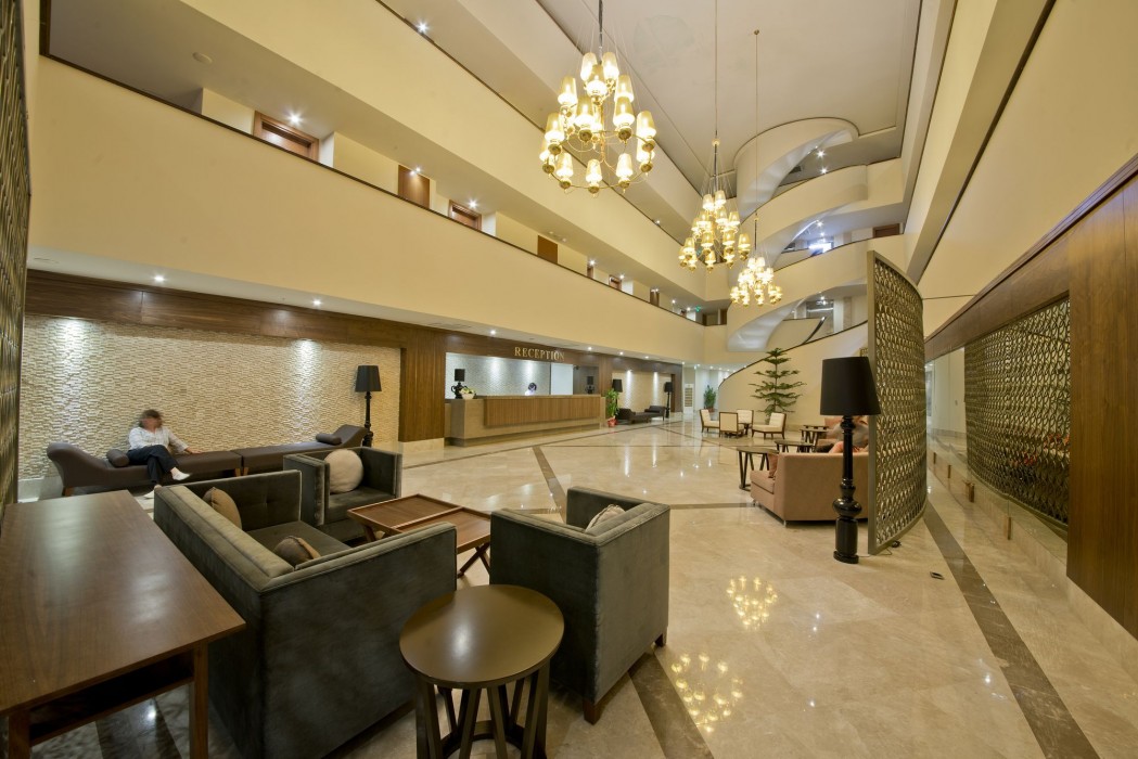 tui day and night connected club life belek