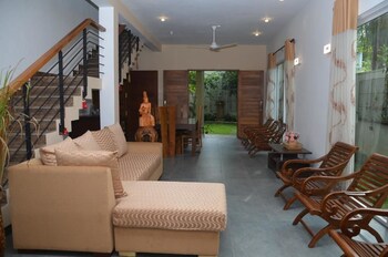 Kelaniya Heritage,Colombo>>Biyagama,3 star