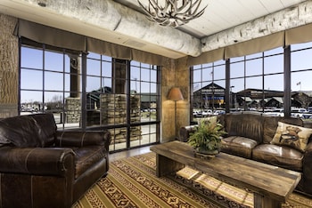 Bass Pro Shops Angler's Lodge,Missouri>>Greene County,2.5 star