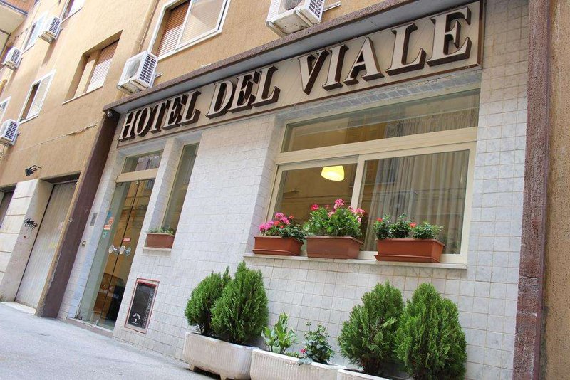 Hotel Del Viale,Near Viale Della Vittoria,3 star