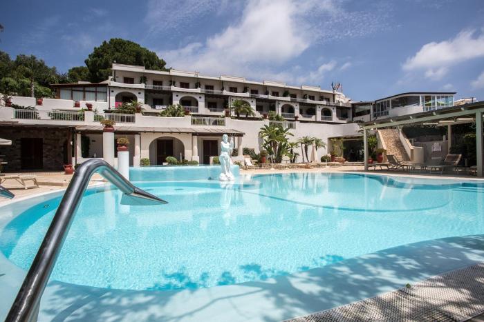 Hotel Tritone,Catania>>Aeolian Islands,4 star