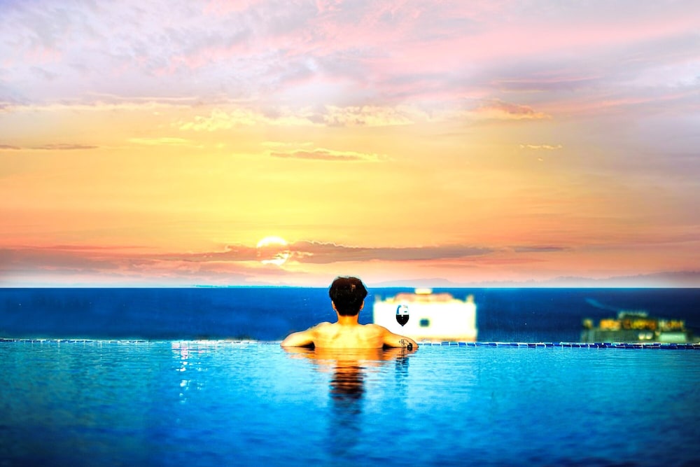 Fivitel King Hotel,Hoi An>>Da Nang,4 star