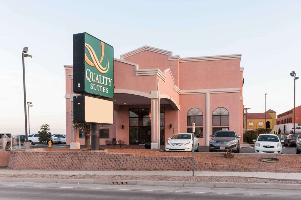 Quality Suites Albuquerque Airport,Bernalillo>>Albuquerque,3 star