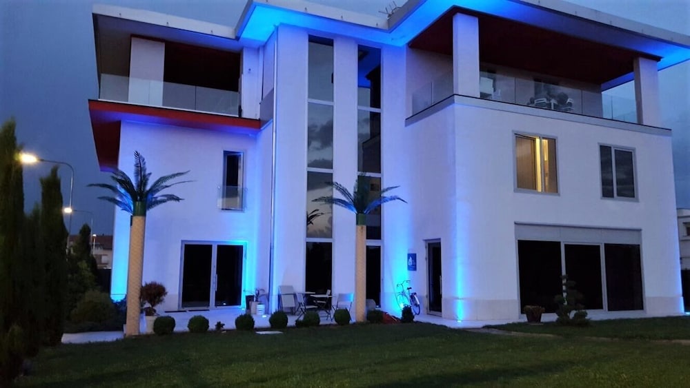 Notte Stellata,Savigliano>>Cuneo,3 star