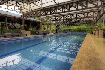 Avita Lodge Hotel De Montana,Naranjo>>La Fortuna,2.5 star