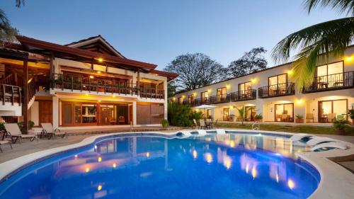 The Coast Beachfront Hotel,Playa Langosta>>Guanacaste,3.5 star