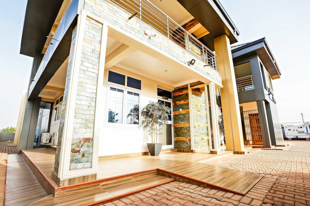 Jeyads Lodge,Northern Region>>Tamale,3.5 star