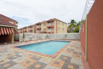 new kingston guest apt at fairway