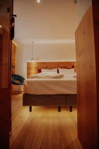 Altstadtmittehotel,Dinkelsbuehl>>Ansbach,4 star
