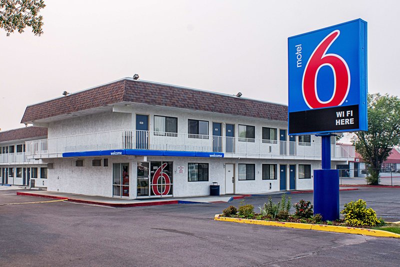 motel 6 kalispell mt