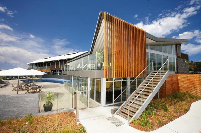 Silverwater Resort,Corinella>>Bass,4.5 star