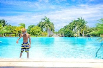 Villa At The Palms,,3.5 star