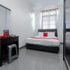 Reddoorz Plus Near Batam City Square,Batam City>>Batam,2.5 star