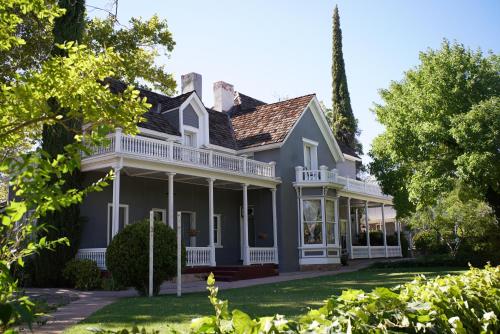 the mulberry inn