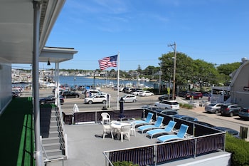 Ocean Street Inn On Hyannis Harbor,Barnstable County>>Barnstable,2 star