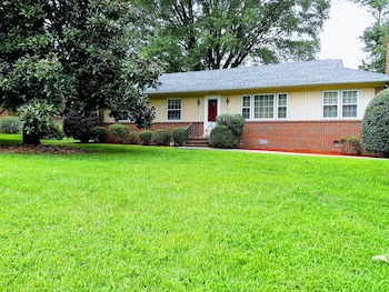 A House Full Of Steel Balls And Games,,2 star