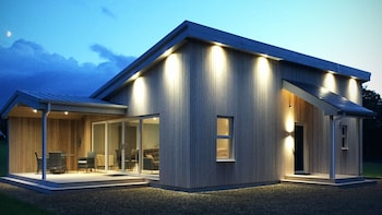 executive lakeside lodge at mullans bay