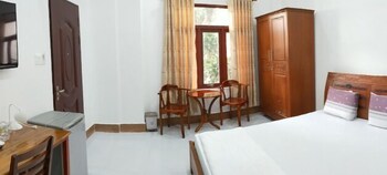 Ngoc Han Hotel,,2 star