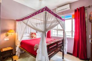 Freddie Mercury Apartments,Zanzibar>>Stone Town,0 star