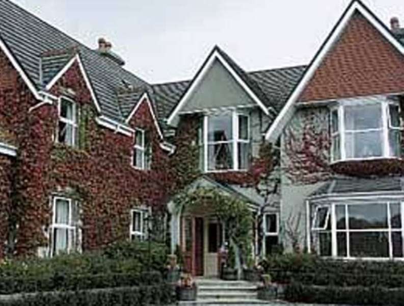 The Victoria,Killarney>>County Kerry,4 star