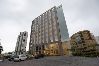 hotel h