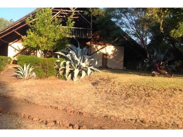 livingstone guest farm