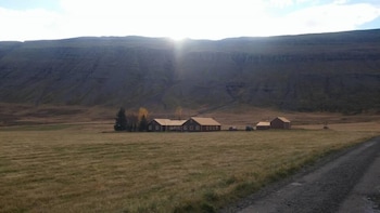 Skarð,,2.5 star