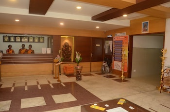 Hotel Kanakabhishegam