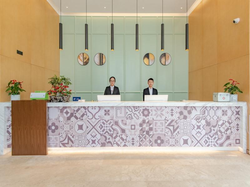 gme hefei qianshan north road phoenix city hotel