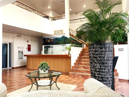 Hotel Coronado Inn,El Rodeo>>Chame,3 star
