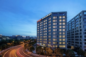 Hampton By Hilton Technology City,,4 star