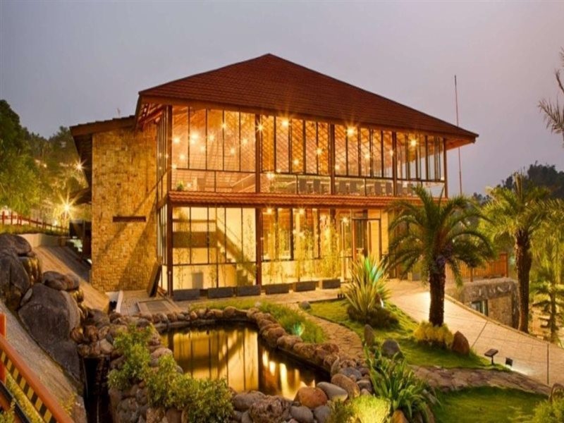jsi resort