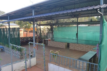 Hotel Aadhar Barbil,,2 star